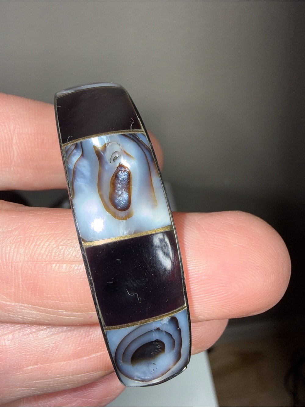 Neutral Shell Inlay Bracelet - Picture 2 of 5